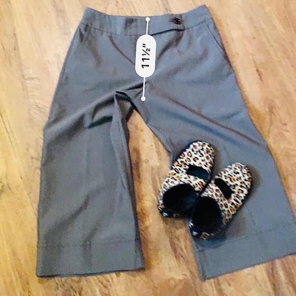 Capris for all occasions by A. Byer Medium. Brown gray Wide leg classy fun sexy - Picture 1 of 7